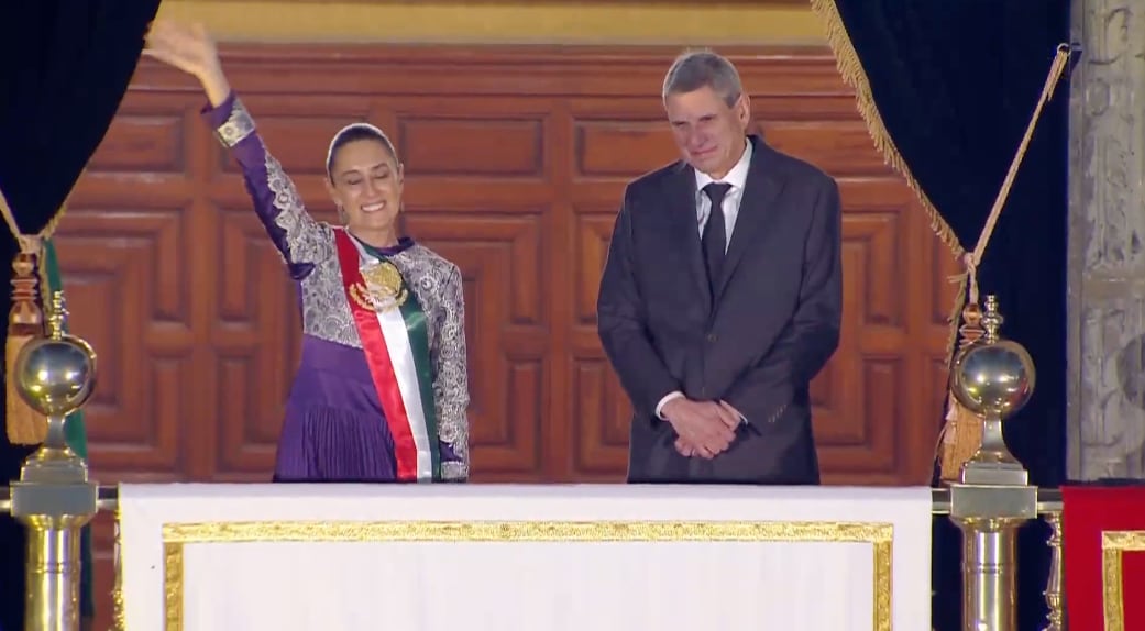 Claudia Sheinbaum da su primer grito de Independencia como presidenta de México