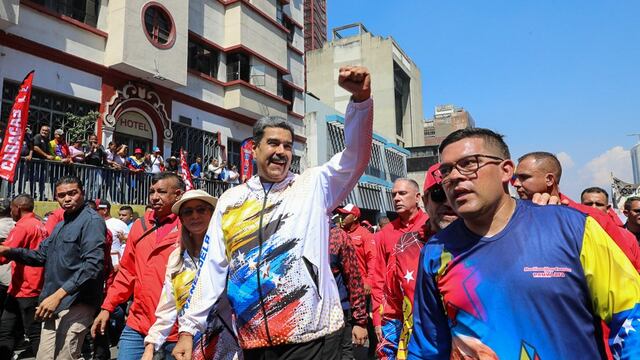Nicolás Maduro se registra como candidato presidencial