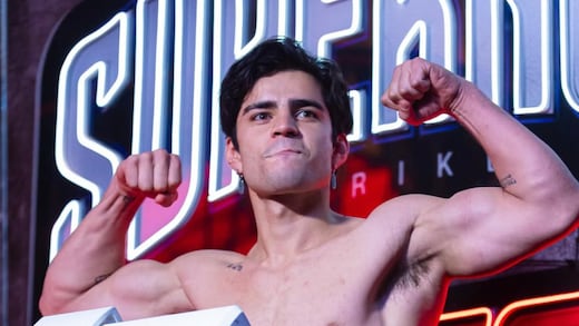 Aaron Mercury celebra que su rostro quedó intacto tras pelea en Supernova: Génesis