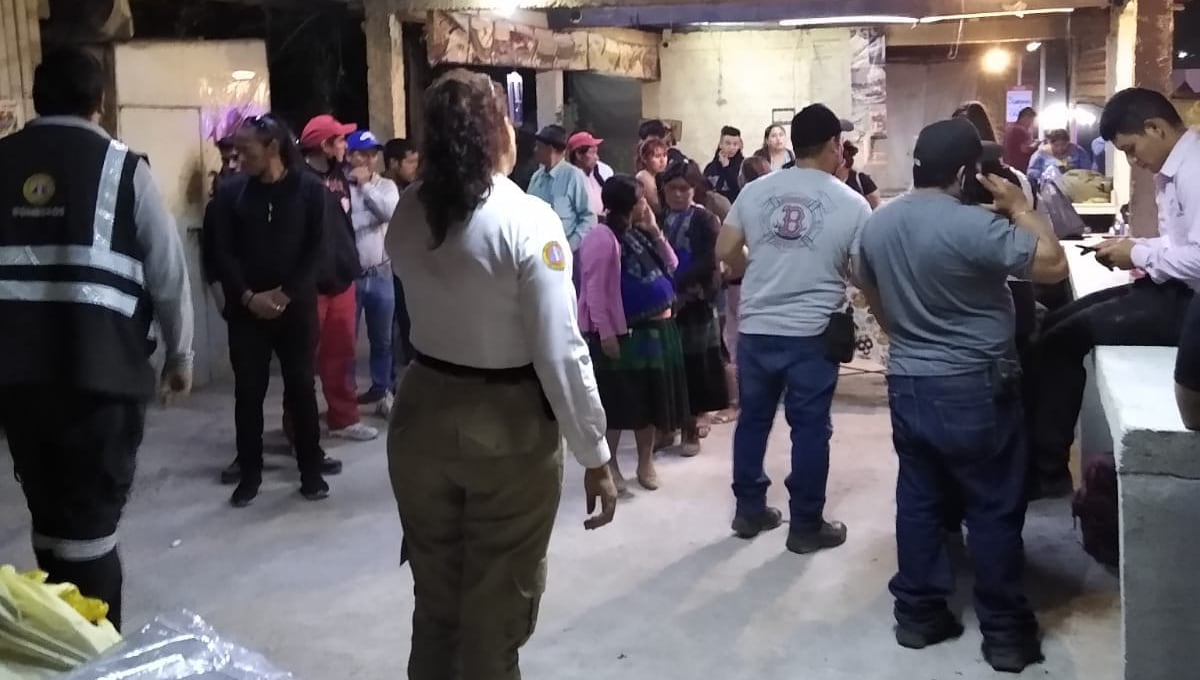 Atienden a pasajeros abandonados en Lerdo, Durango