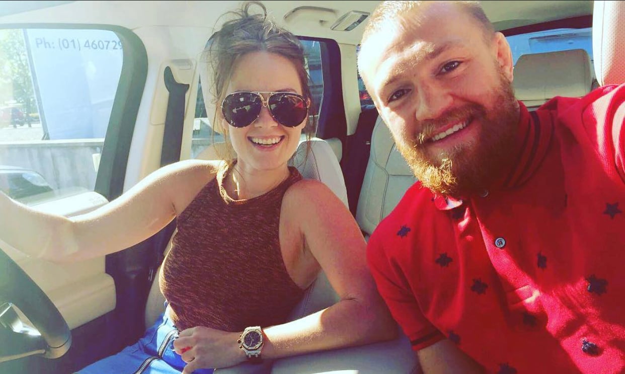 Dee Devlin y Conor McGregor