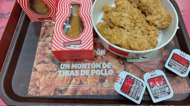 Perfume de KFC, Eua D’uardo