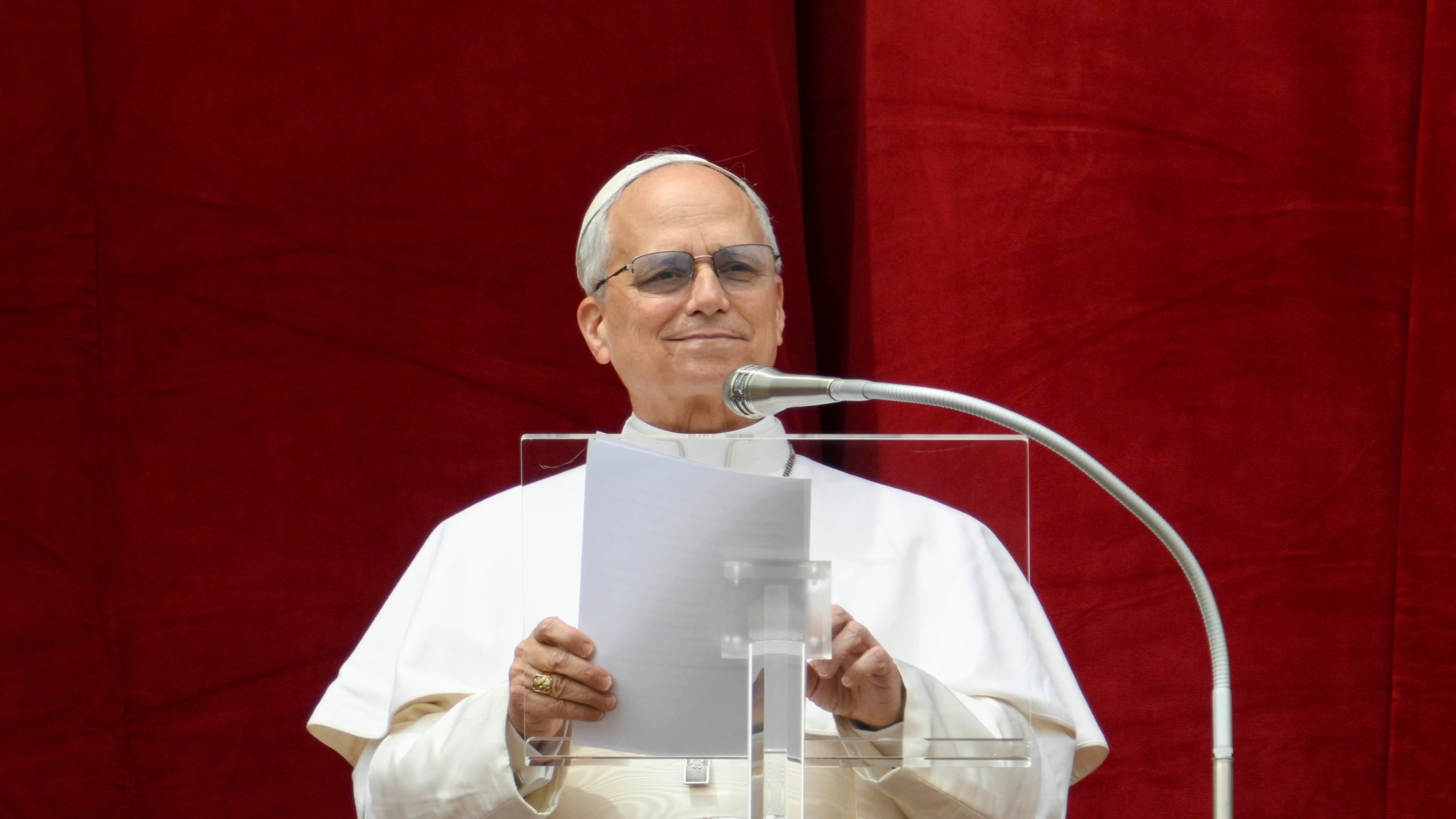 El Vaticano revela el escudo oficial y el lema pontificio del papa León XIV; te contamos cuál es su significado