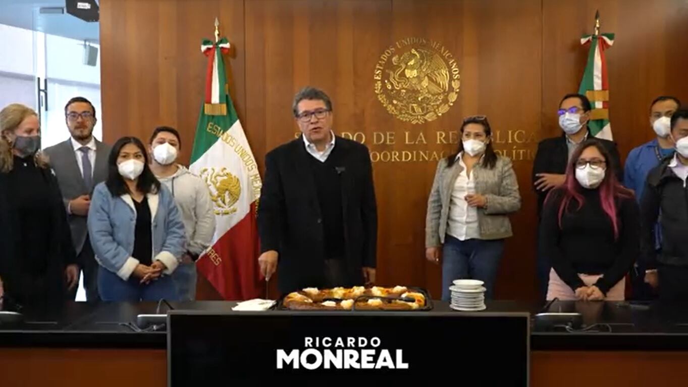 Ricardo Monreal parte rosca y lamenta ausencia de José Manuel del Río Virgen