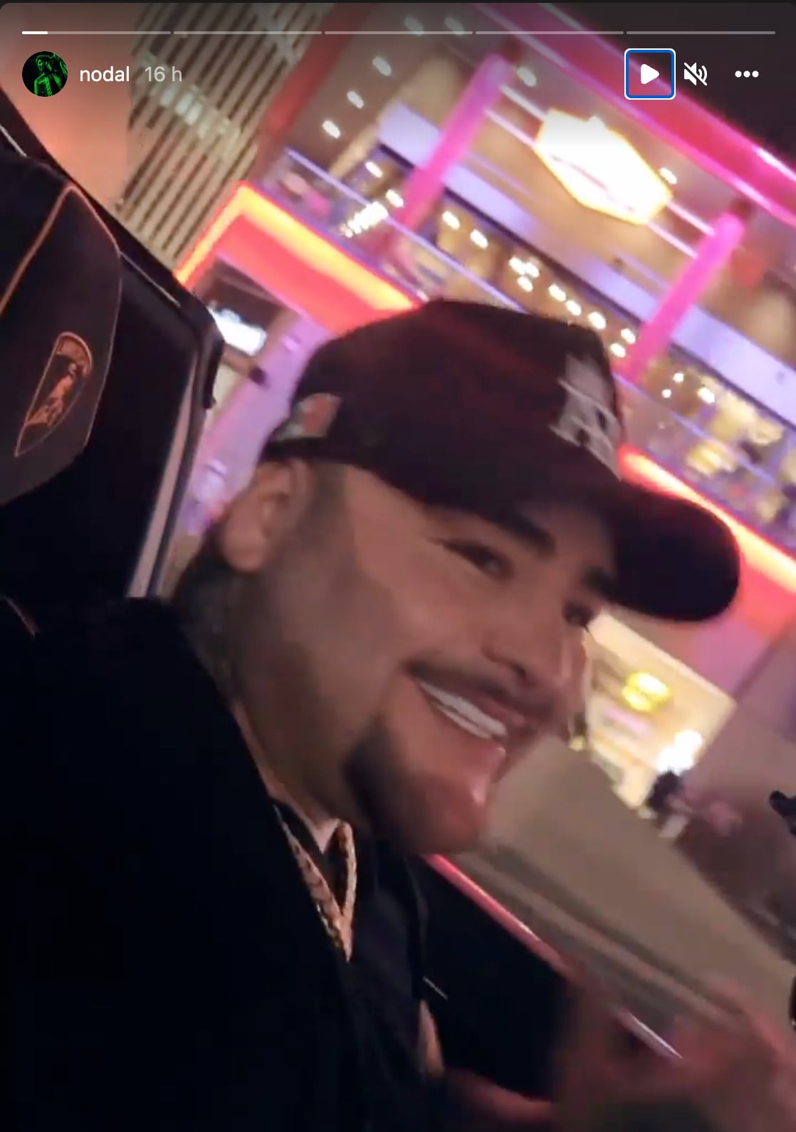 Andy Ruiz en Las Vegas con Christian Nodal