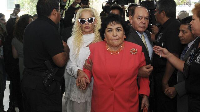 Niurka y Carmen Salinas