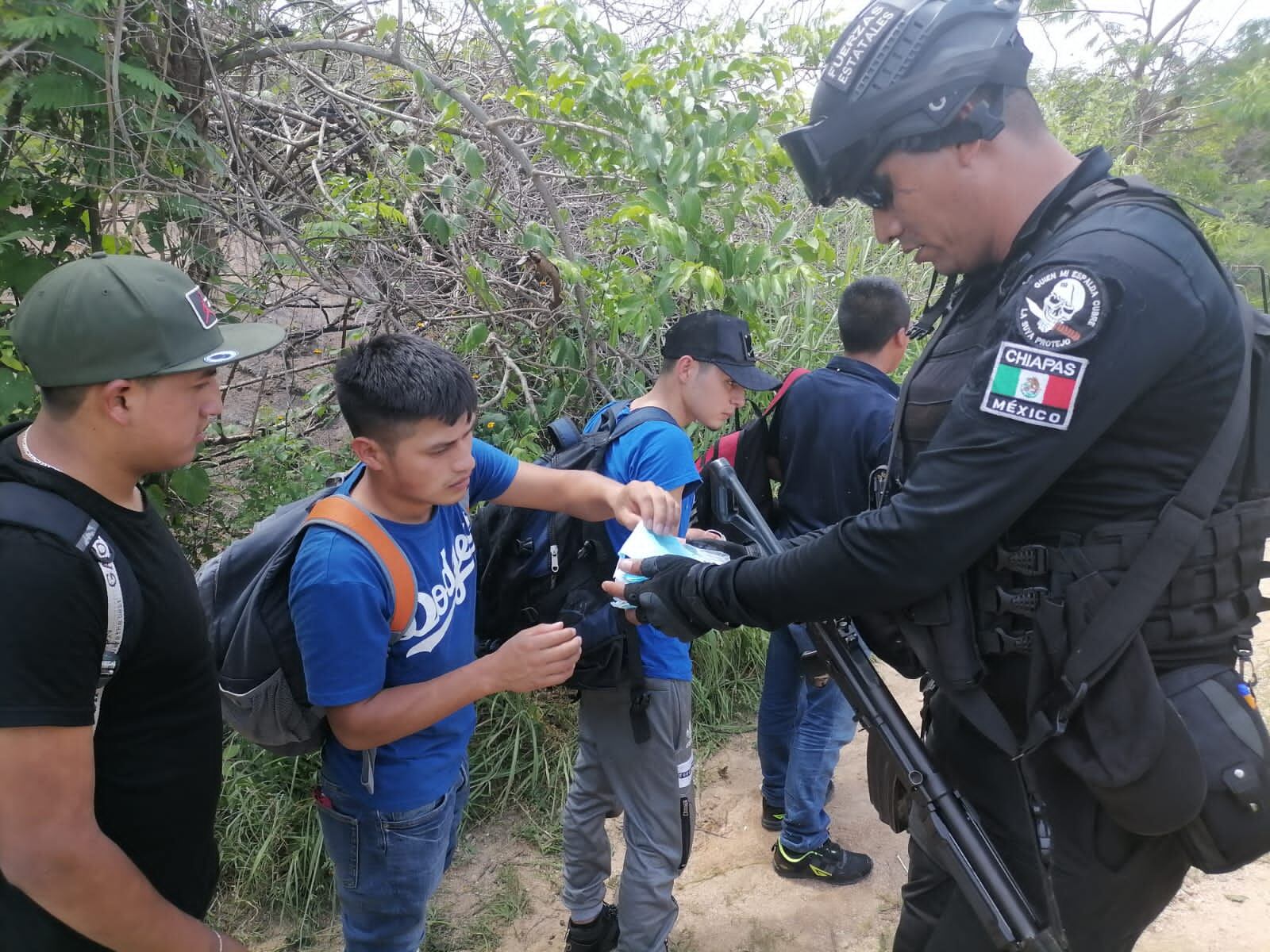 SSyPC rescata a 115 migrantes en Chiapa de Corzo, Chiapas