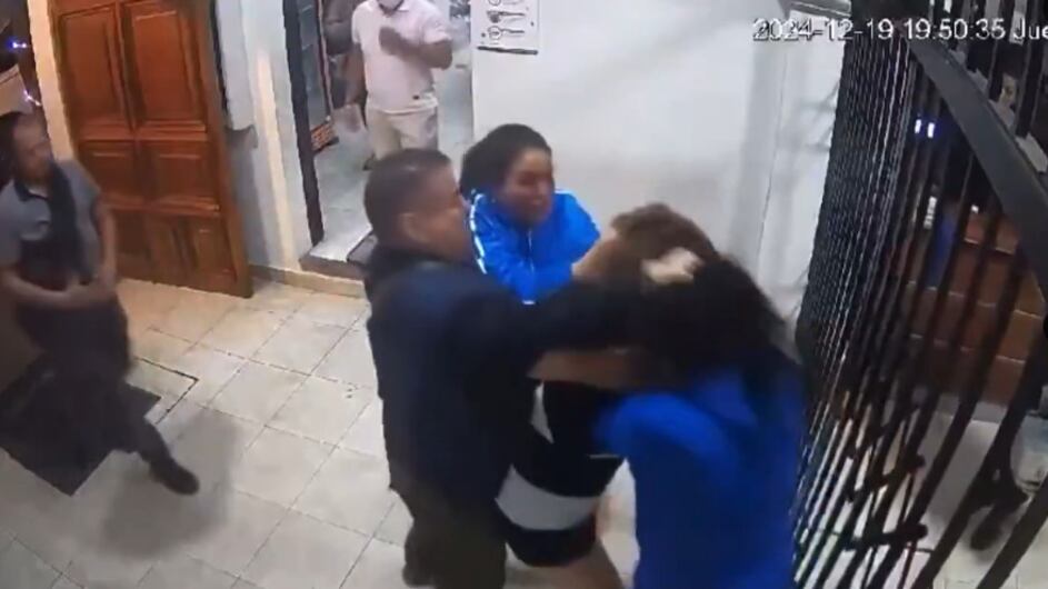 Peligro: Mujer contra mujer