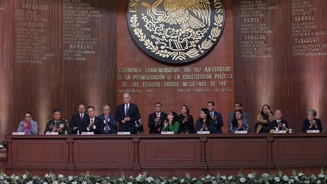 Alberto Pérez Dayán representó al PJ en la ceremonia de la Constitución. Como representante del Ejecutivo acudió la titular de Segob, Luisa María Alcalde .