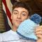 Tom Daley, el medallista olímpico experto en crochet y tejido de punto