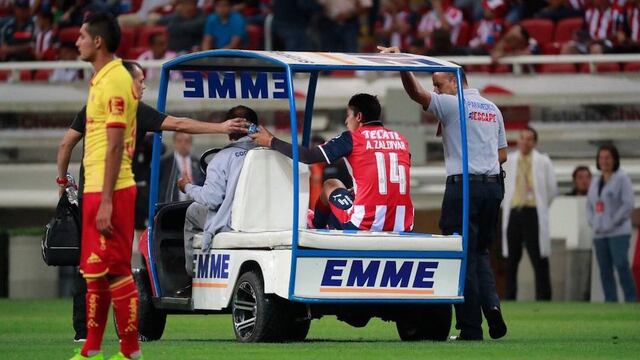Ángel Zaldívar salió de cambio en el juego ate Morelia
