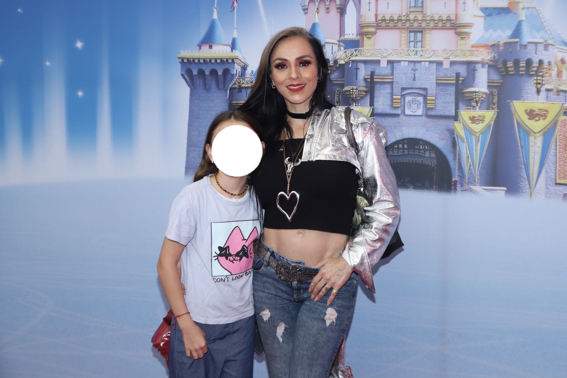 Ivonne Montero con su hija Antonella.