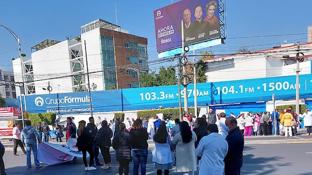Manifestación médicos del ISSSTE Av. Universidad