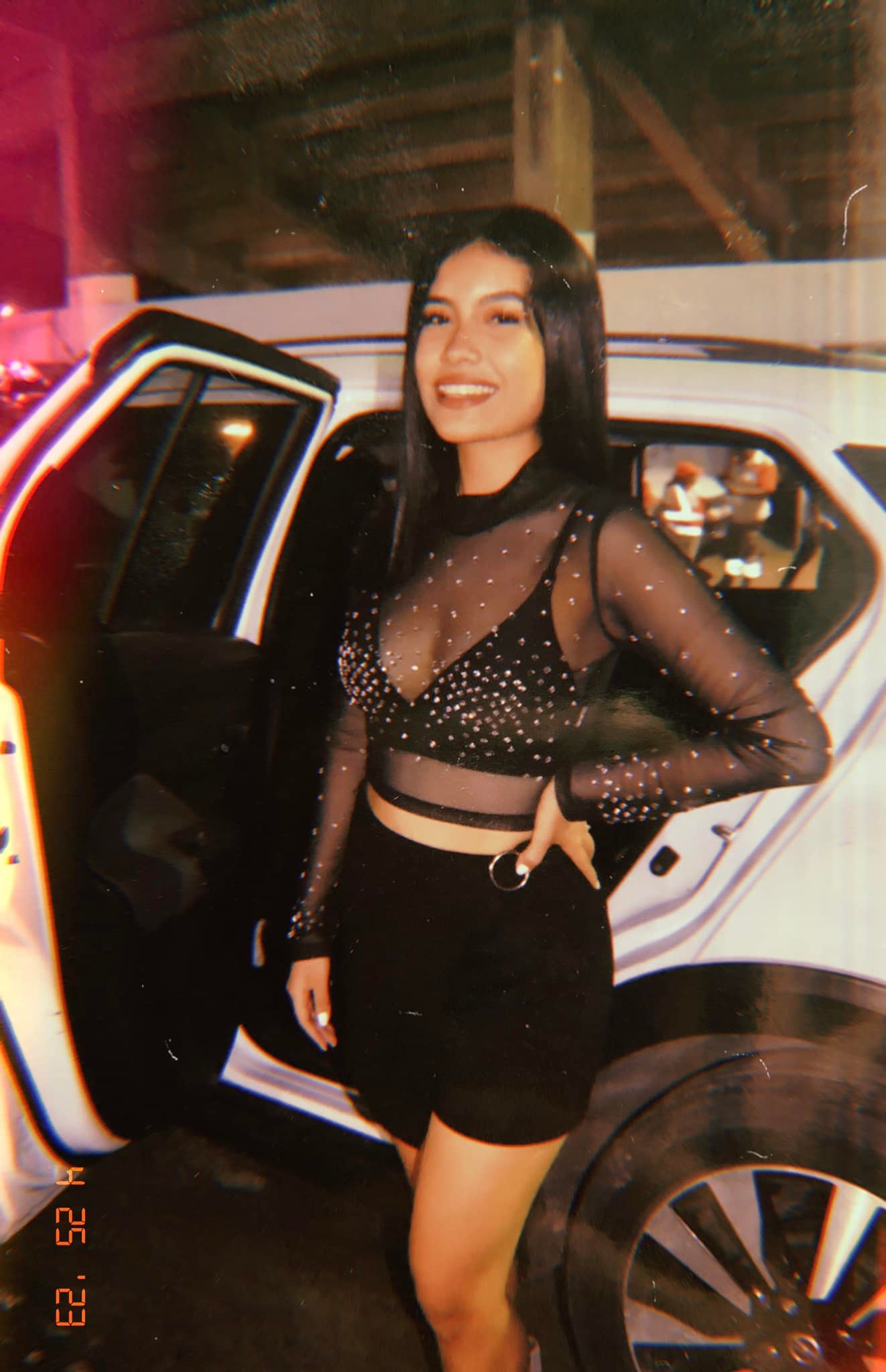 Isaveli Laina, cantante.