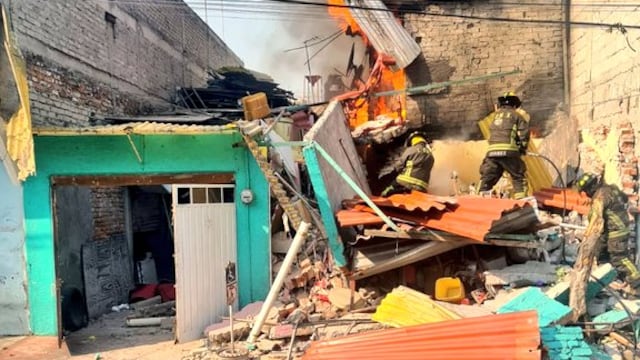Explosión derrumba casa en Iztapalapa