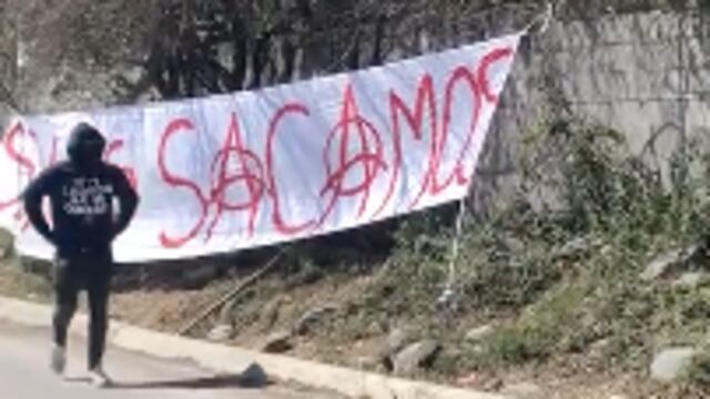 Mantas contra directiva de Rayados