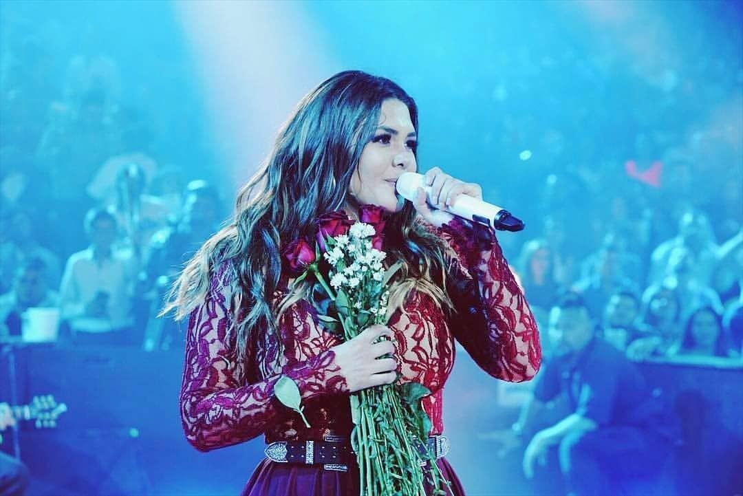 Yuridia en el 'Palenque de la Feria de Puebla'
