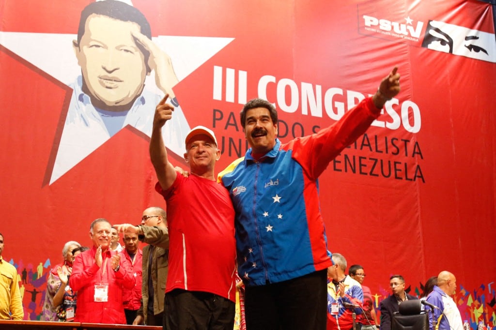 Hugo Carvajal "El Pollo" y Nicolás Maduro.