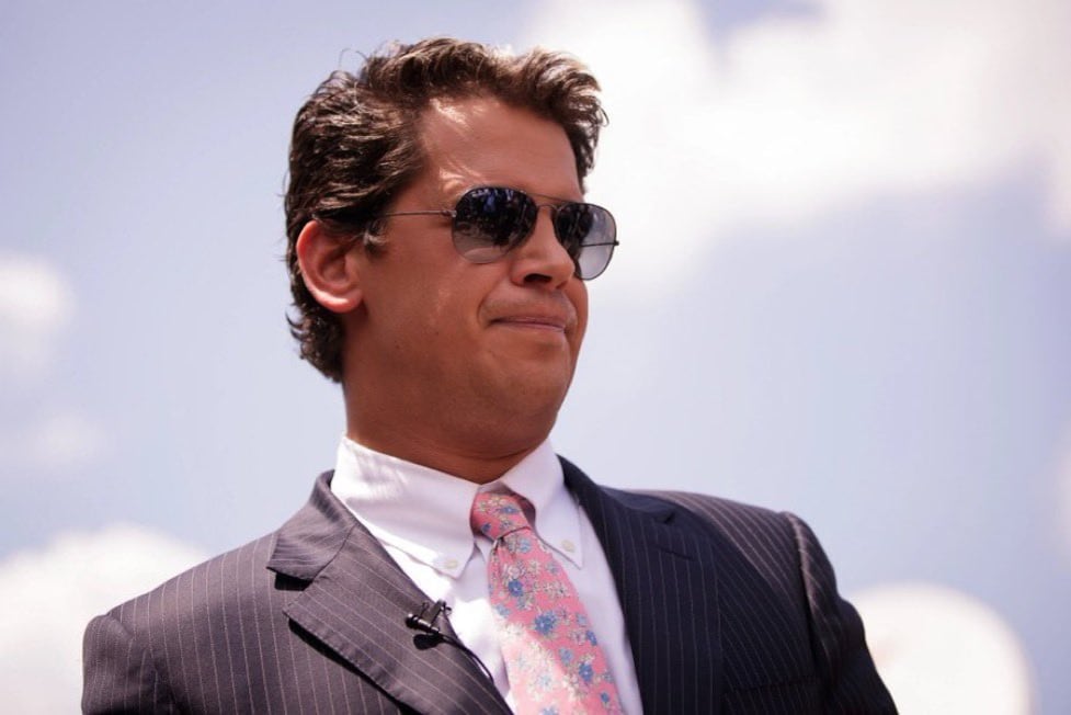 Milo Yiannopoulos fue detenido por ICE