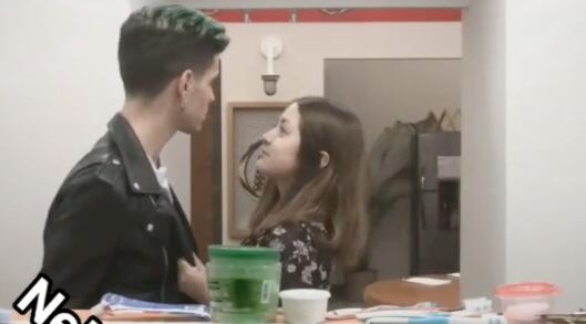 Nelson y Rubí se ponen románticos en La Academia.