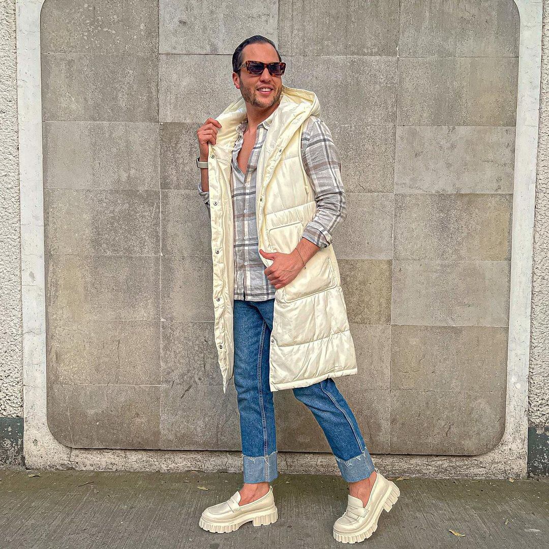 JuanPa Serrano, influencer y novio de Apio Quijano.