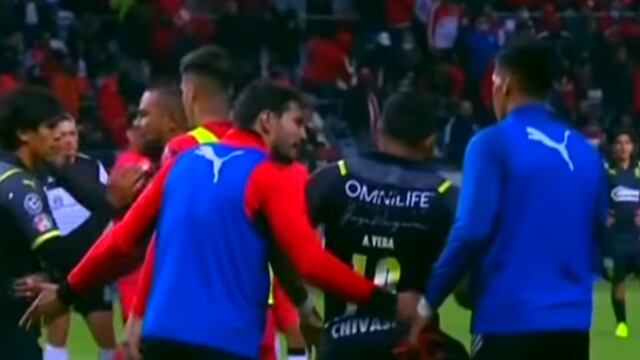 Pollo Briseño le reclama a Alexis Vega