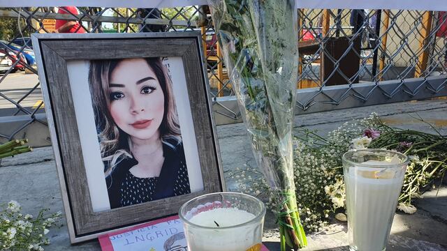 Recuerdan a Ingrid Escamilla en los juzgados del Reclusorio Oriente durante la audiencia del feminicida