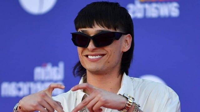 Peso Pluma, cantante.