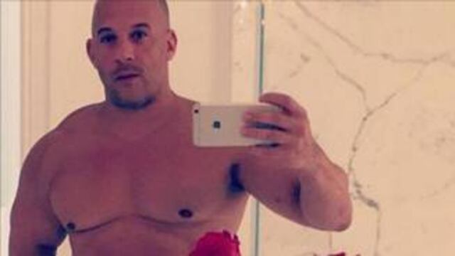 Celebra a fans en San Valentín