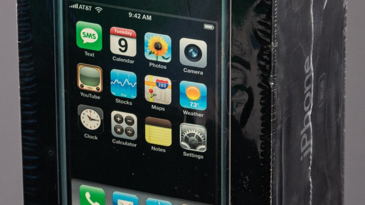 Un iPhone de 2007 se vende en 1 millón de pesos porque está “sin abrir”