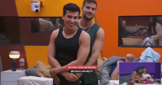 La Divaza y Clovis Nienow protagonizan un momento cachondo en La Casa de los Famosos 2024