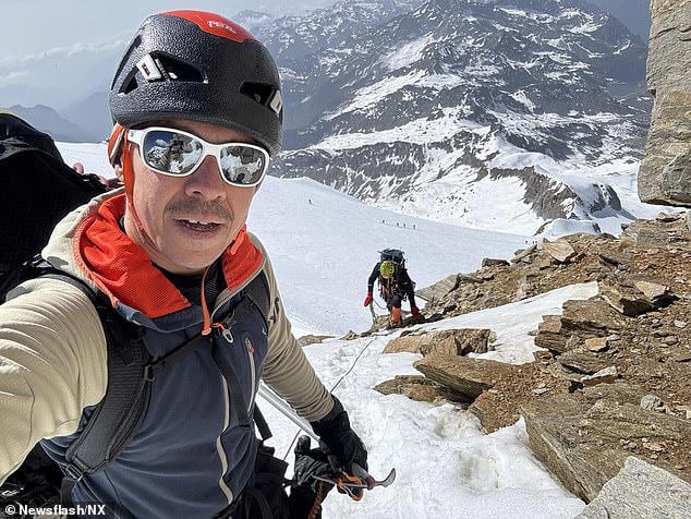 Natalia Nagovitsyna queda atrapada en Pico Pobeda