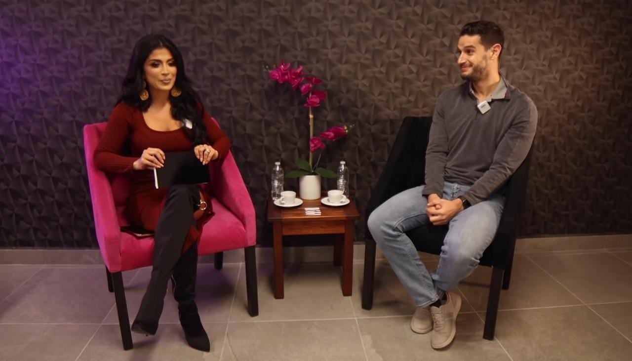 Kimberly Flores y Adrián Marcelo