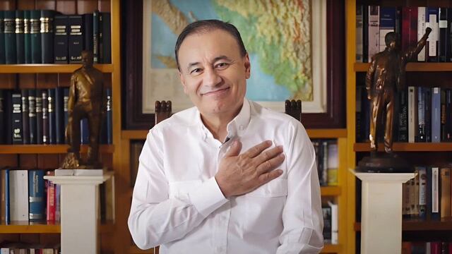 Felison 2024: Alfonso Durazo promueve la cultura y literatura en la Feria del Libro Sonora