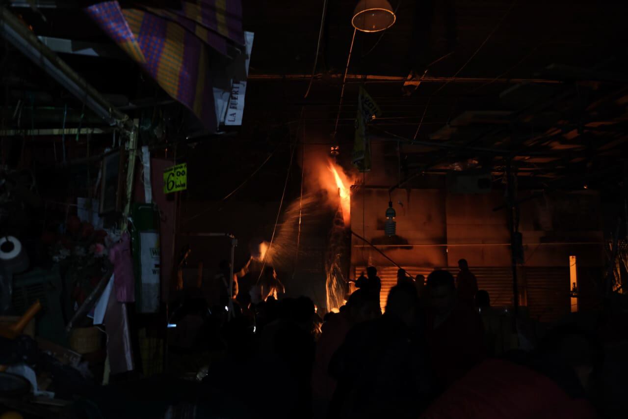 Incendio en mercado La Merced.