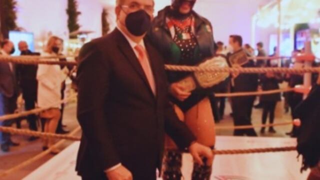 Marcelo Ebrard listo para "subir al ring"