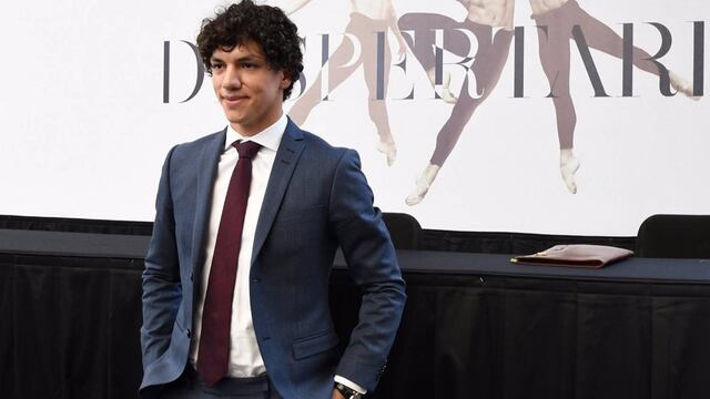 Con 27 años, Hernández apoya al talento mexicano con dos escuelas de ballet en Jalisco.