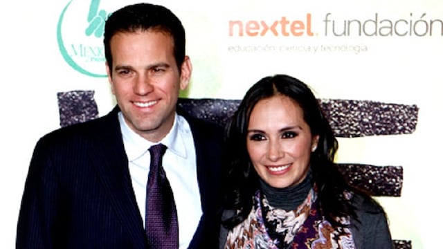 Carlos Loret de Mola y su esposa Berenice Coronado Yabé / internet