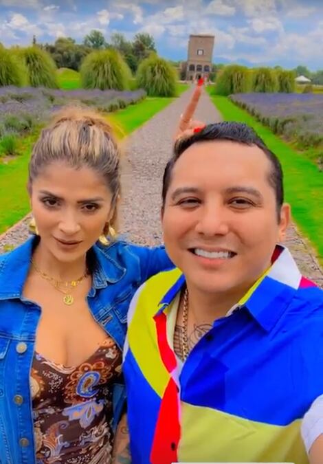 Edwin Luna y Kimberly Flores