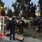Bloqueos Ecatepec hoy 19 de febrero: Transportistas cierran la autopista México-Pachuca: combi sufrió volcadura por evitar protesta y más