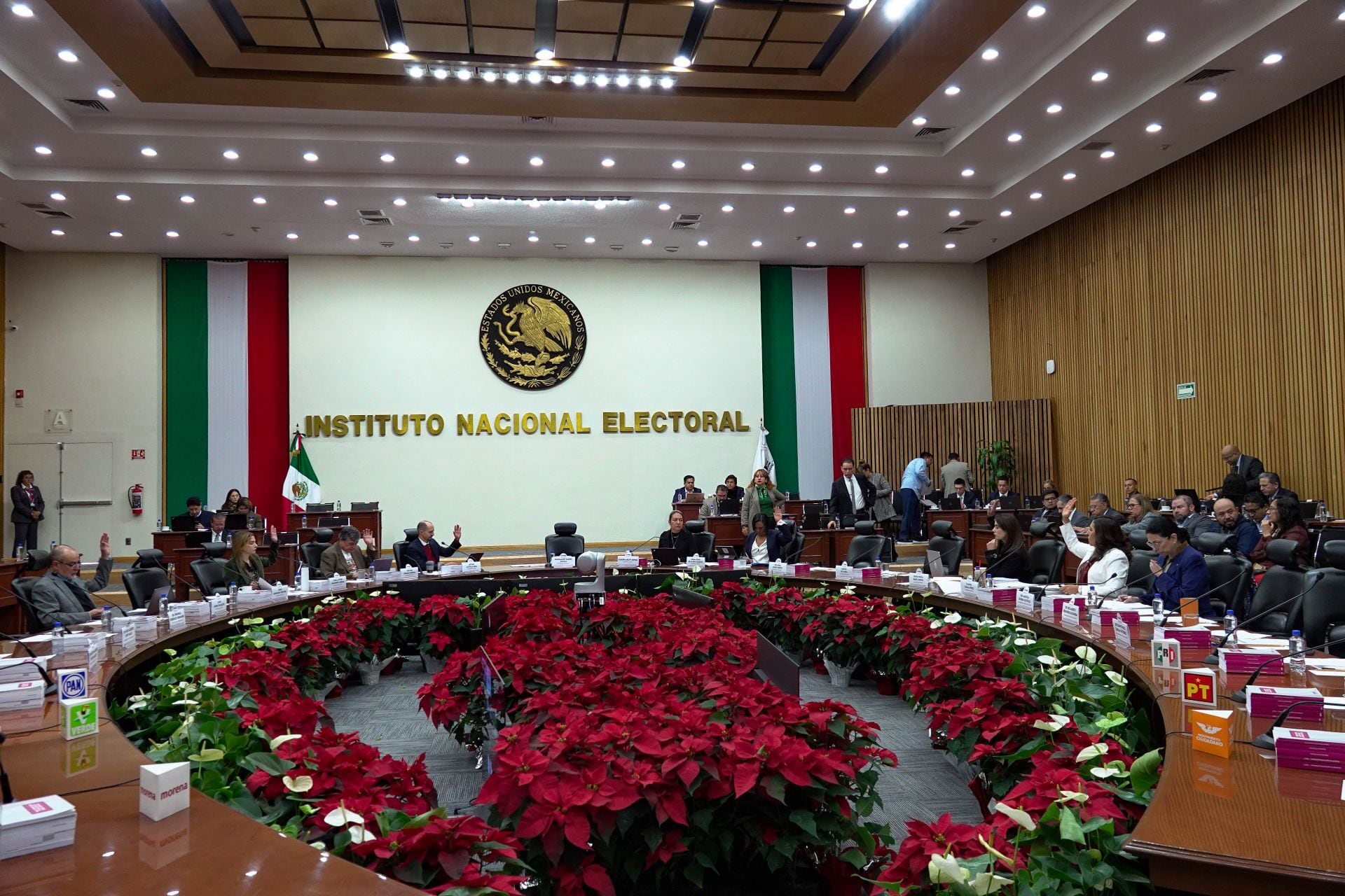 El INE presentará 241 propuestas para modificar la reforma electoral del gobierno federal
