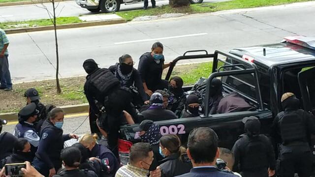 Jalisco: Liberan a mujer detenida con su bebé durante protesta feminista