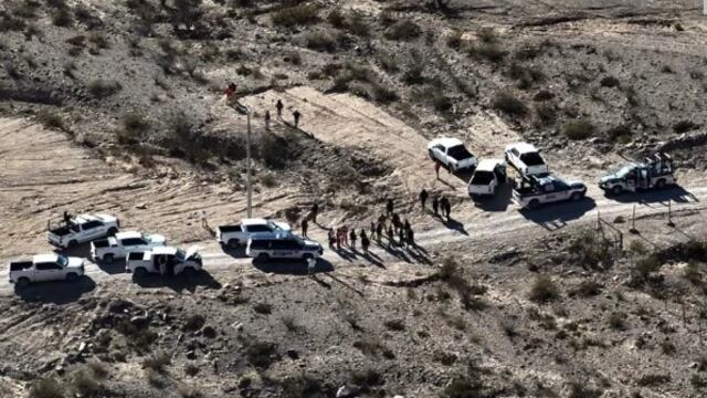 Detienen a migrantes por muerte de un agente del INM en Ciudad Juárez.