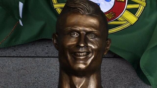 El busto no se parece en mucho a CR7.