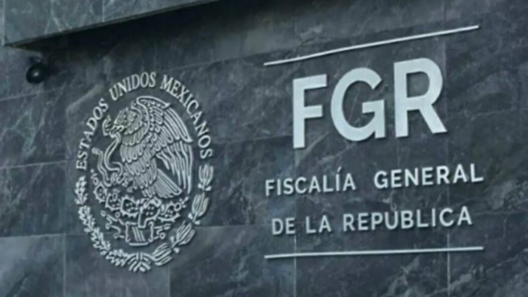 FGR niega balacera durante protesta de madres buscadoras frente a sus instalaciones