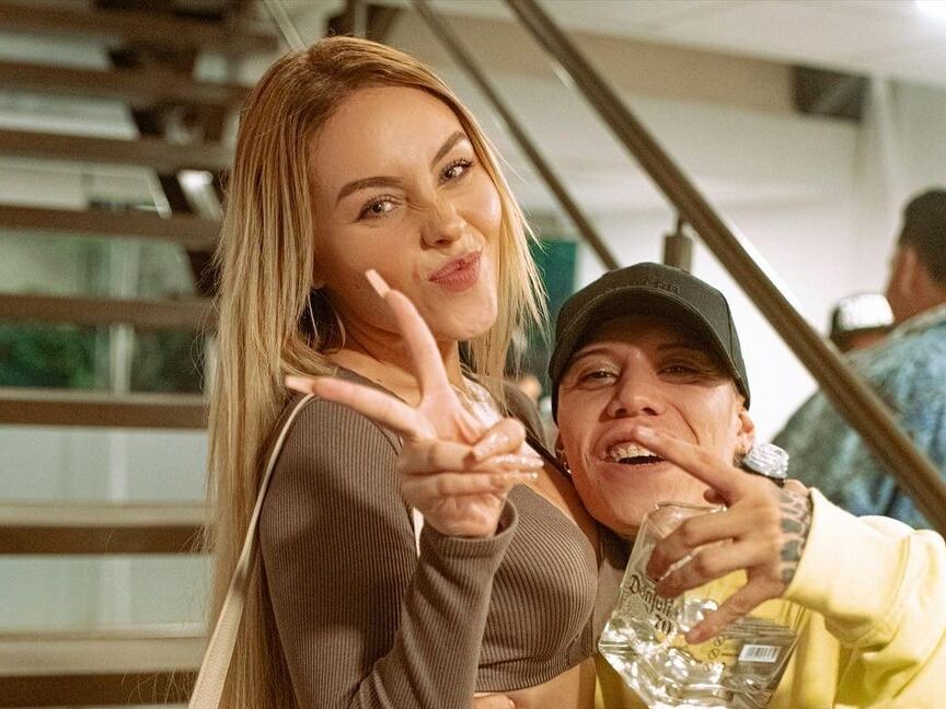 Maya Nazor y Santa Fe Klan.