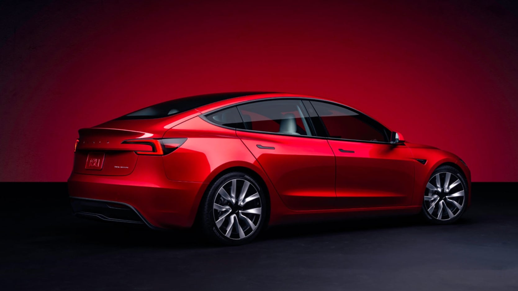 Tesla Model 3 2024