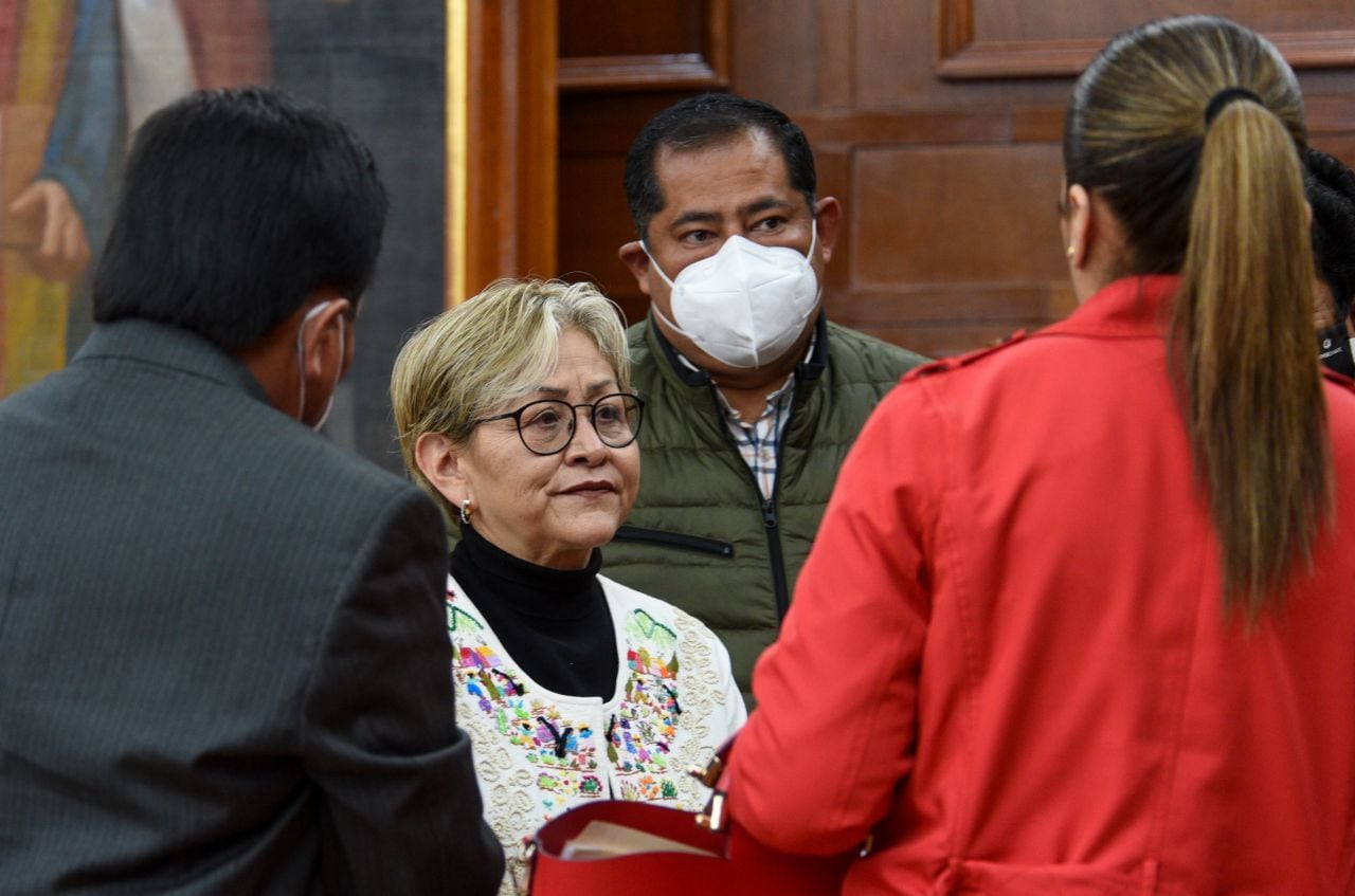 Senadora Martha Guerrero