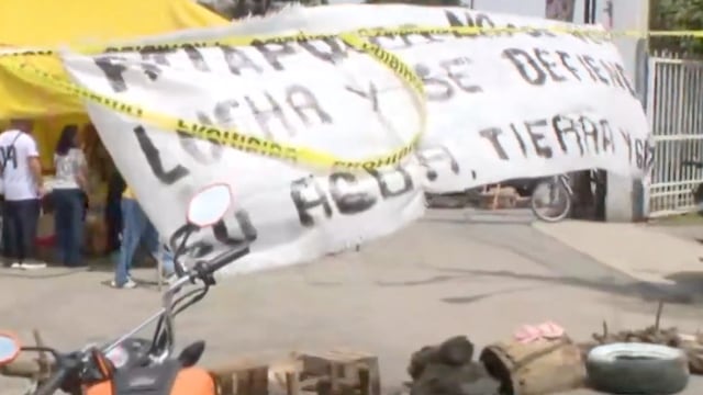 Vecinos de San Gregorio Atlapulco exigen continuar las obras del Plan Integral Hídrico