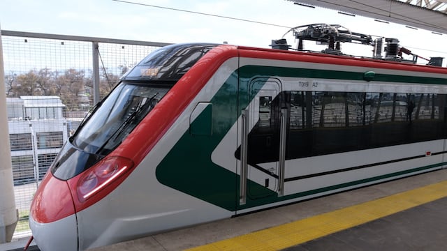Tren Interurbano El Insurgente